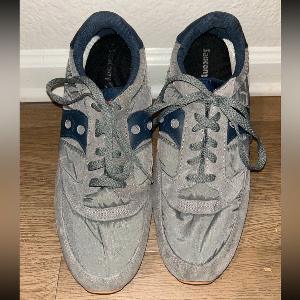 Saucony Shoes size 10